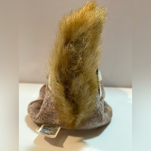 Ty Beanie Babies Chipper The Chipmunk 1999
Birthday April 21 1999 - Picture 6 of 10